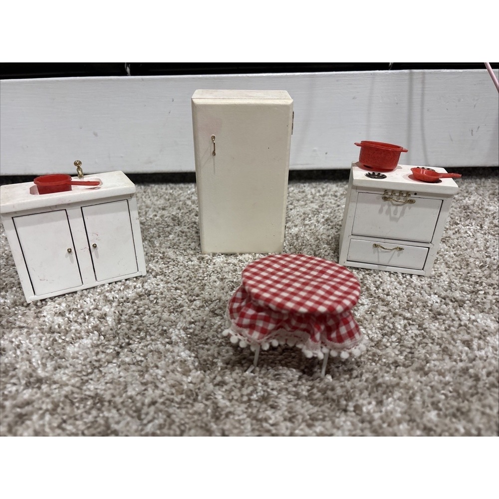 Vintage DOLL HOUSE FURNITURE LOT Kitchen Sink Stove Table White Wood